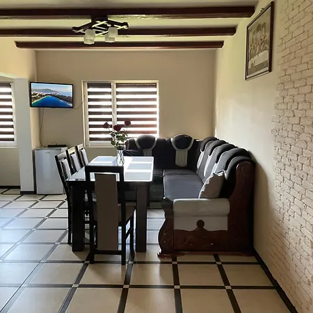 Azaliya Casa de Férias