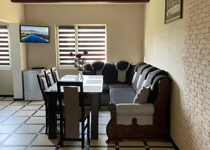 Azaliya Casa de Férias